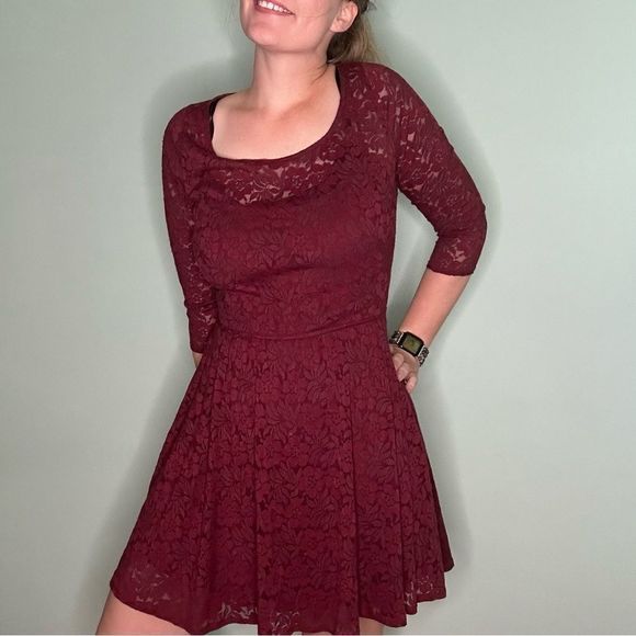 Abercrombie and Fitch Red Maroon Lace Dress Size 10 - Picture 1 of 6